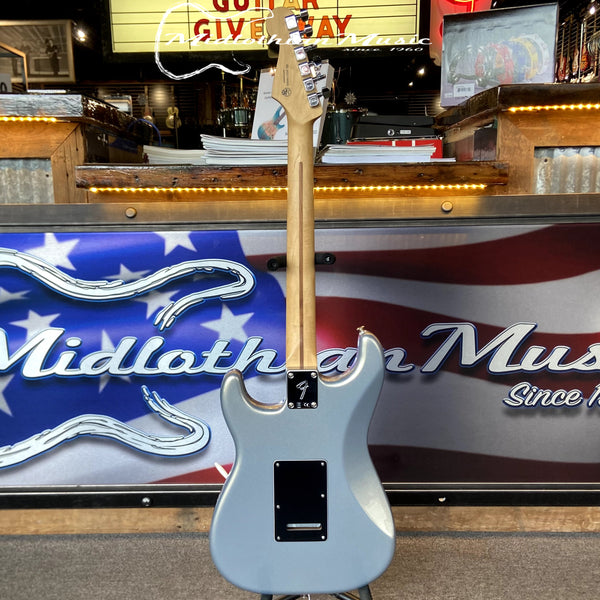 Fender - MIM 2021 - Player Stratocaster - Silver Gloss Finish USED
