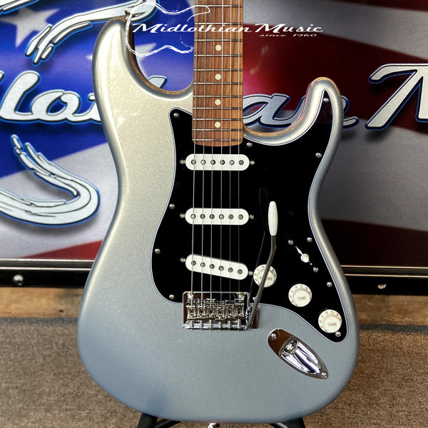 Fender - MIM 2021 - Player Stratocaster - Silver Gloss Finish USED