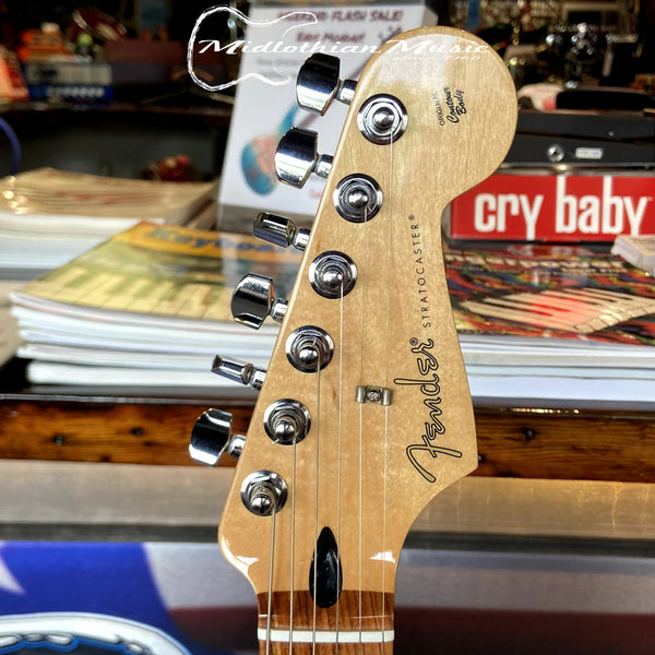 Fender - MIM 2021 - Player Stratocaster - Silver Gloss Finish USED