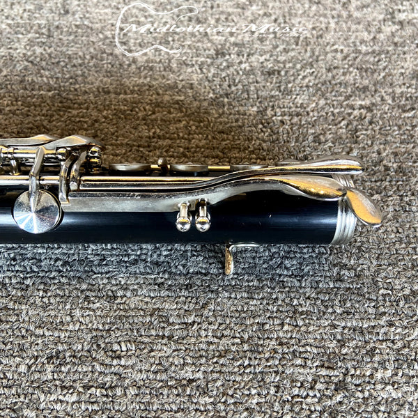 Vito Pre-Owned 7214 Bb Student Composite Clarinet #B12652 Very Good!