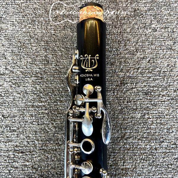 Vito Pre-Owned 7214 Bb Student Composite Clarinet #B12652 Very Good!